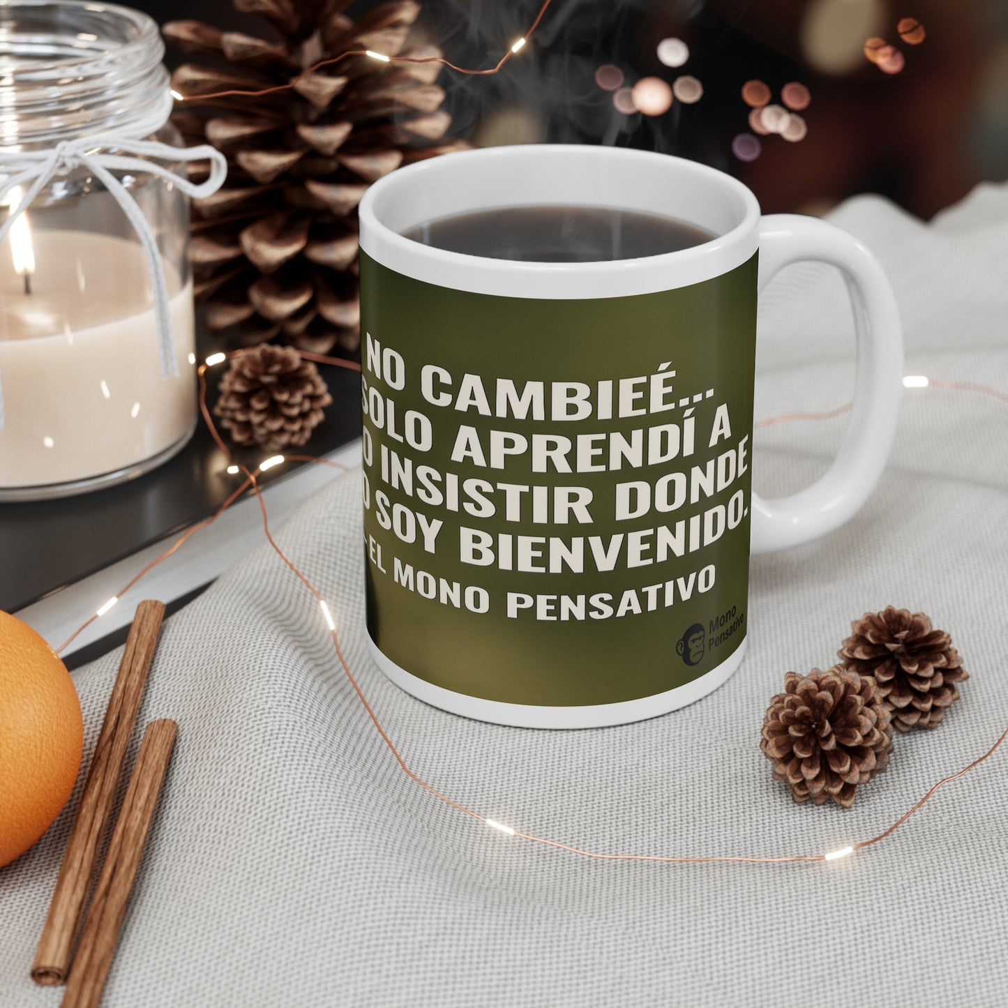 "Taza Reflexiva: El Mono que se cansó de insistir"- 11oz Taza Del Mono Pensativo