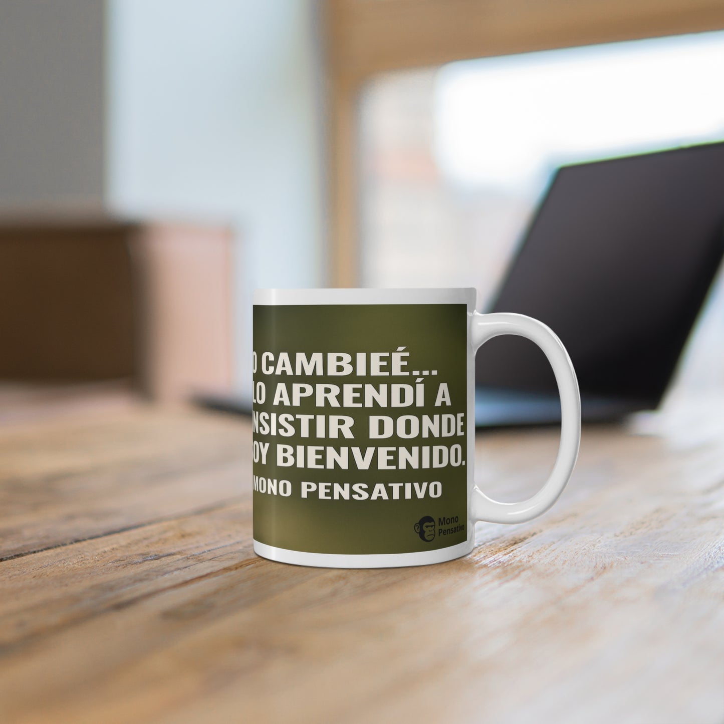"Taza Reflexiva: El Mono que se cansó de insistir"- 11oz Taza Del Mono Pensativo